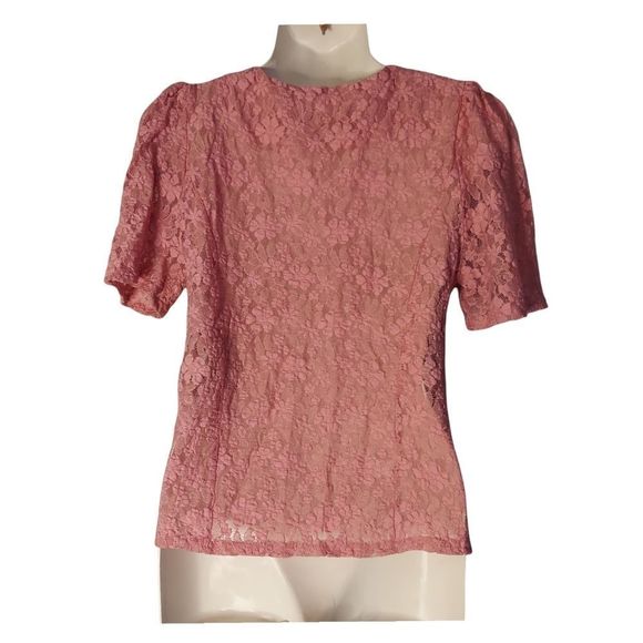 Short-Sleeve Lace Blouse - Picture 3 of 8